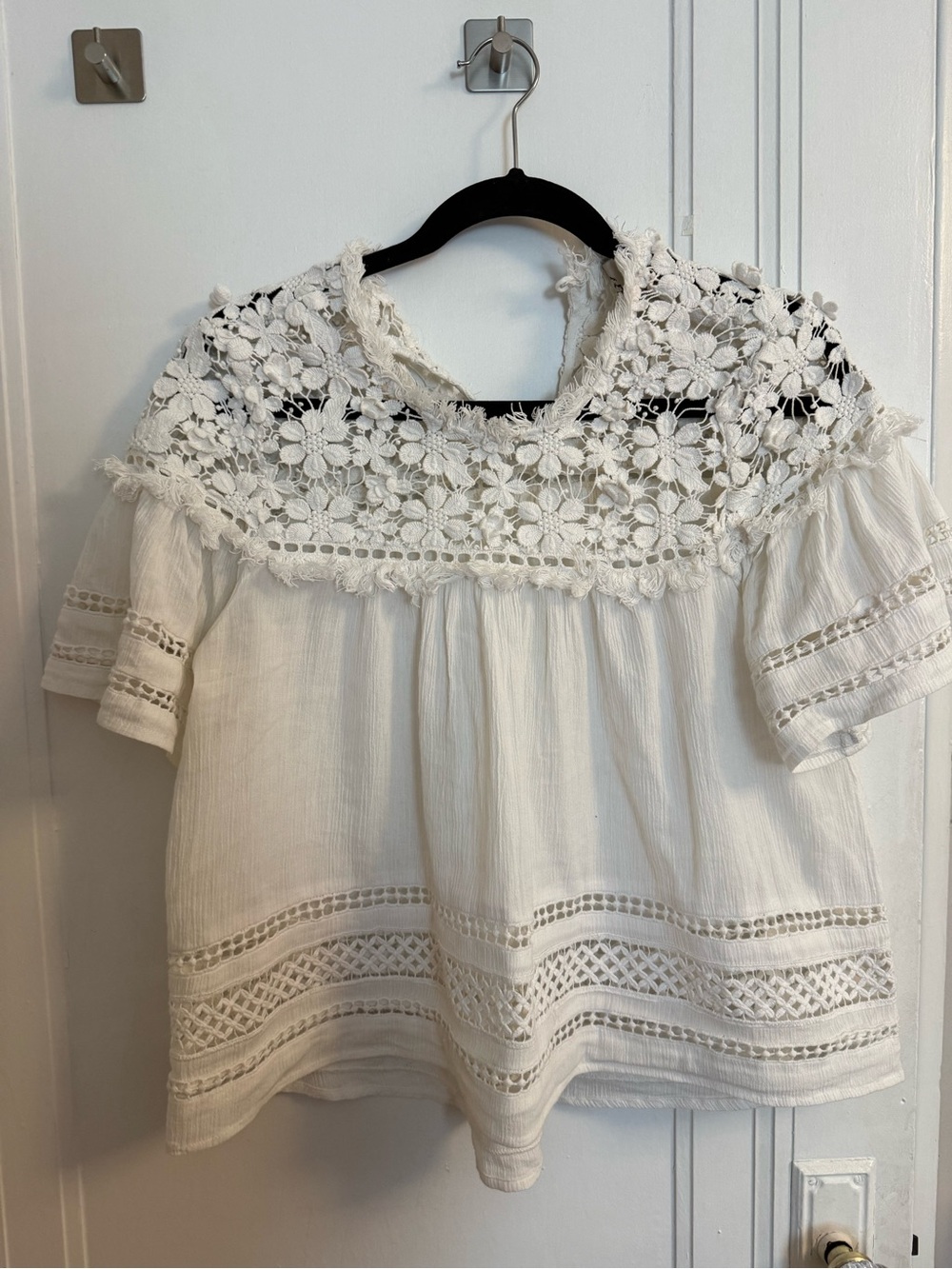 Sea New York White Lace Yoke Peasant Top